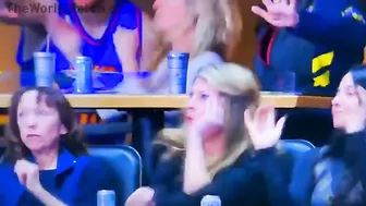Mom Instantly Turns Into A Slut On Live Stream
