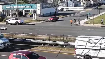 New York Car Accident Turns Into Street Fight