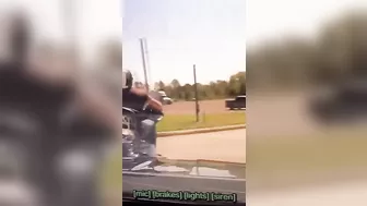 Cyclist Beaten By Police For Not Stopping