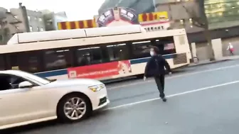 Fight With Baseball Bats In Flushing, Queens