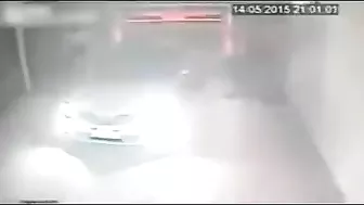 Robber Trying To Rob And Deliver Justice