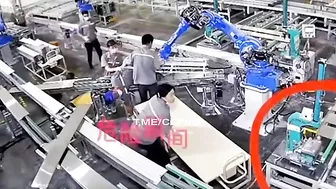 Robots And Asian Factories