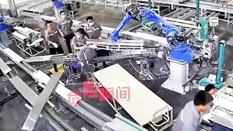 Robots And Asian Factories