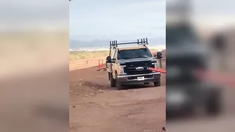 Go To The United States Over The Wall