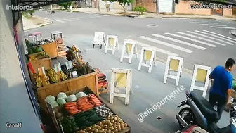 Speeding Cyclist Falls On Road