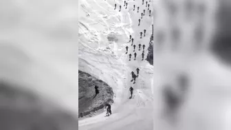 Big Iceberg Downhill Race