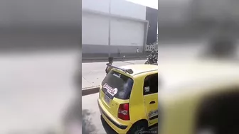 Colombian Thief Flees Police Pursuit