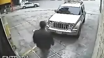 Thief Shot Dead While Stealing Car