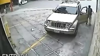 Thief Shot Dead While Stealing Car