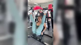 Thirsty Fitness Girl Doing Shoulder Press With Her Legs