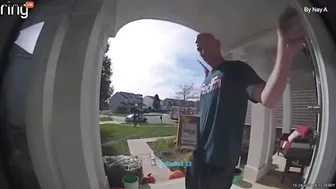 Thugs Brutally Beat FedEx Deliveryman