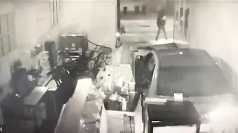 Thugs Rammed Car Into Ice Cream Shop, Stole ATM And Vandalized It