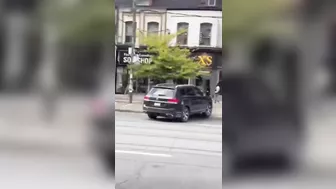 Toronto Police Hunt For Suspect