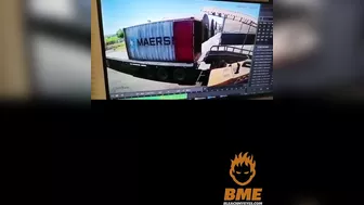 Truck Driver Plays Prank On Forklift Driver