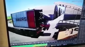 Truck Driver Plays Prank On Forklift Driver