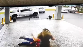Whatever You Do, Don't Mess With This Hotel Employee