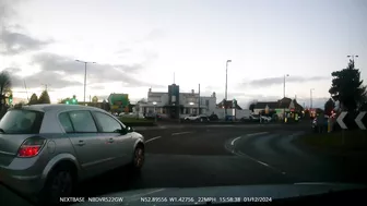 Why Can't People Stay In Their Lane At Roundabouts?