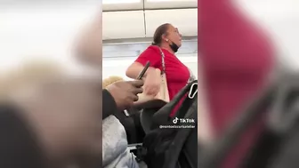 Woman Threatens To Urinate On Plane