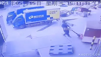 No Situational Awareness