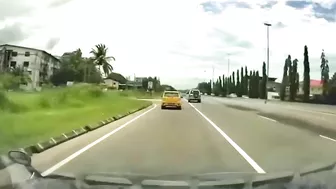 Car Plunges Into Sewer In Malaysia