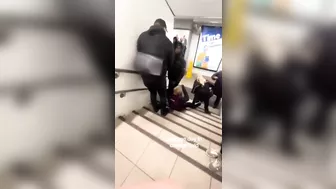 A Man Pushed Two Women Away For Not Paying His Ticket