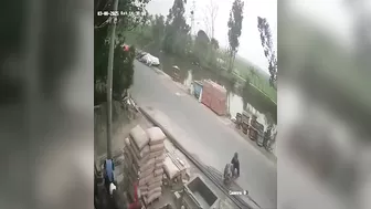 Always Post Signs When Working On The Roadside