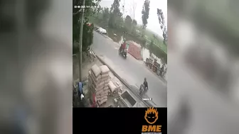 Always Post Signs When Working On The Roadside