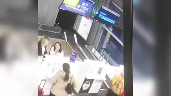 An Elderly Passenger Mistook The Baggage Carousel For A Moving Walkway