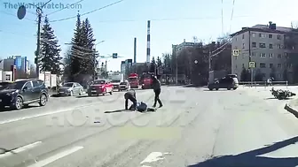 Asshole Biker Beats Woman And Sneaks Away
