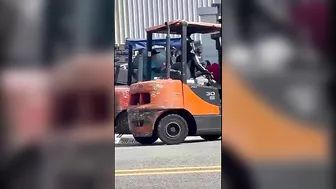 It's A Bad Day To Be A Security Guard Here At This Hour.