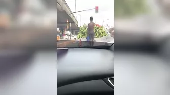 Banana Thieves Plan Robbery At Perfect Timing