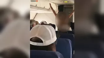 Black Woman Strips Naked On Southwest Airlines Flight And Starts Screaming