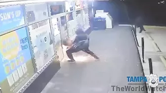 Thieves Use Chainsaw To Break Into Tampa, Florida Store