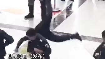 China Has A Real Airport Security Ninja