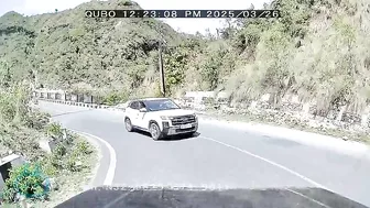 Completely Ignore The Solid White Line