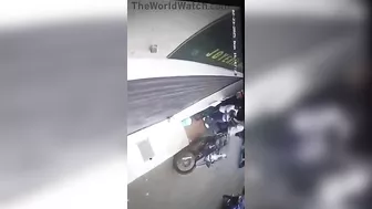 Father Was Distracted While Teaching His Daughter To Drive