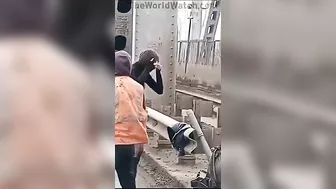 Daughter Of A Senior Police Officer Arrested Construction Worker