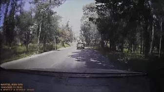 Drive In The Opposite Direction To Overtake Everyone