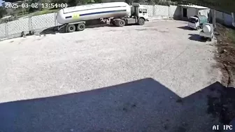 3 2 1 The Tanker Truck Turns Into A Missile
