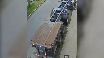 Girl Commits Suicide On New Motorcycle For The First Time