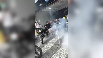 This Has To Be The Funniest Thing I've Seen Today.