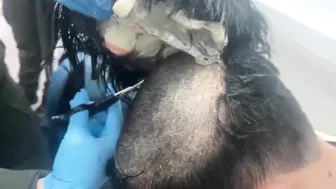 Man Tried To Smuggle Drugs Wearing Wig