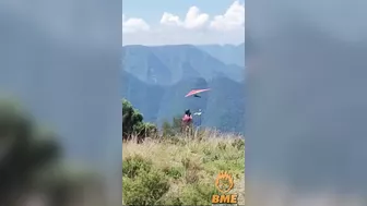 Hang Glider Crashes In Mid-air, Pilot Falls To Death