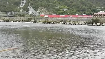 How To Hit The Only Obstacle In The Water