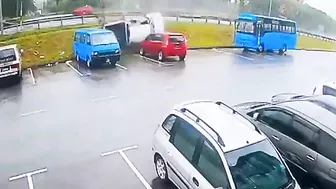 How Often Do Trucks Flip Over?