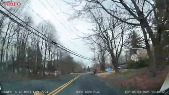 I Guess They Really Wanted To Run The Red Light Before Me, OC RIdiot