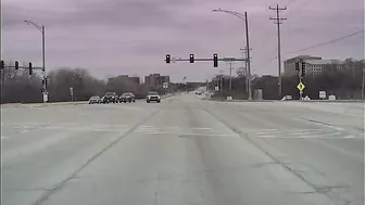 This Idiot Decided They Wouldn't Turn Left. Everyone Else Could Drive By.