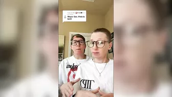 Liberal Pink Hat Ladies Keep Democrats In Limbo Until Day Two