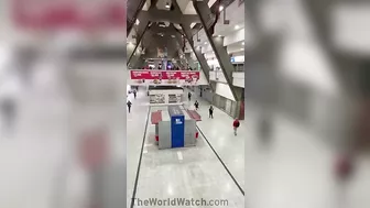 Mall Security Has Its Busiest Day In A Long Time