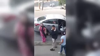 Mexican Karen Panics Over Property Dispute